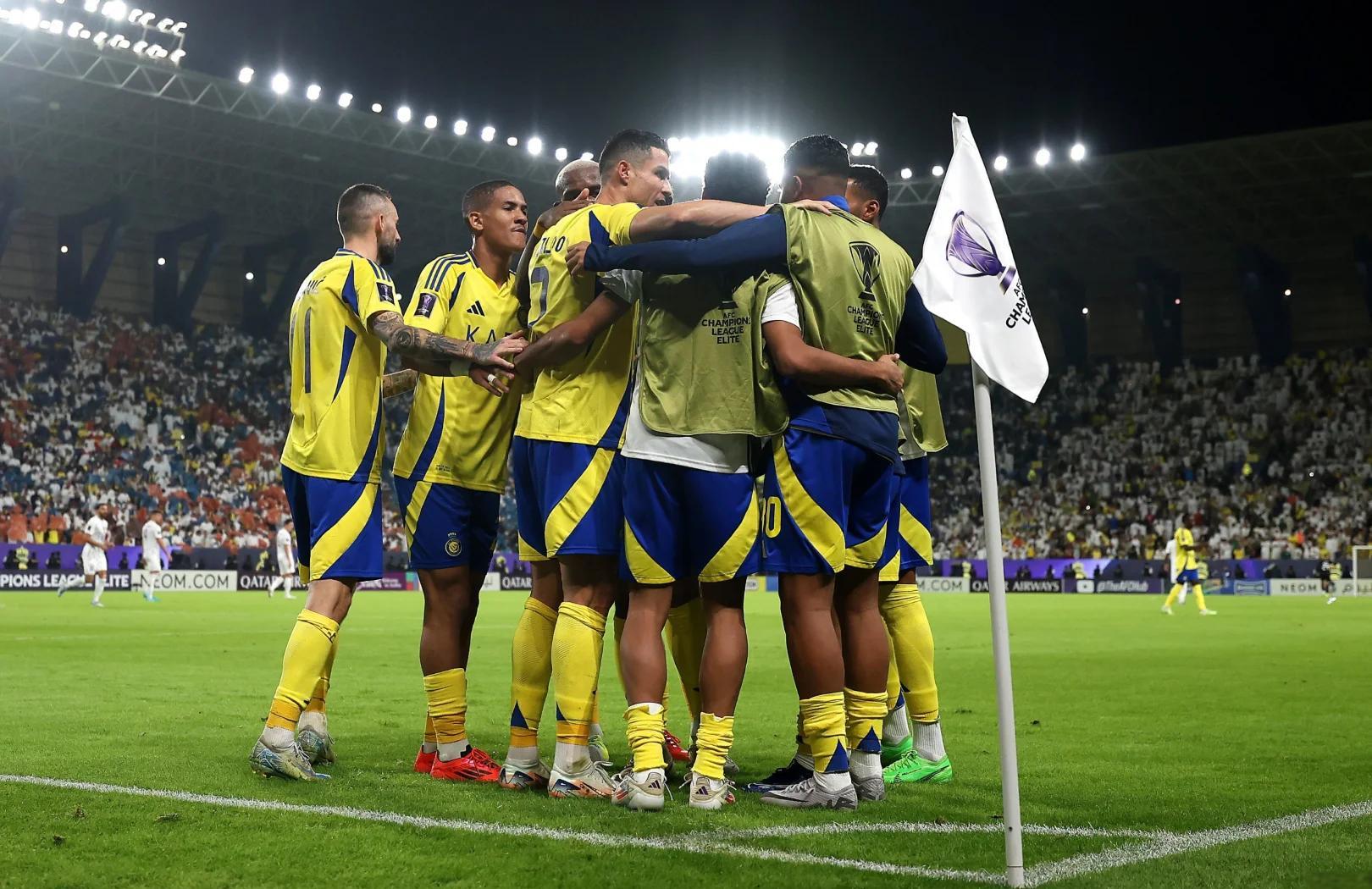 夺冠首场状态出色,FPX观众沸腾!,C罗重返赛场比赛高潮迭起(ig夺冠三场完整版视频)乐鱼官网