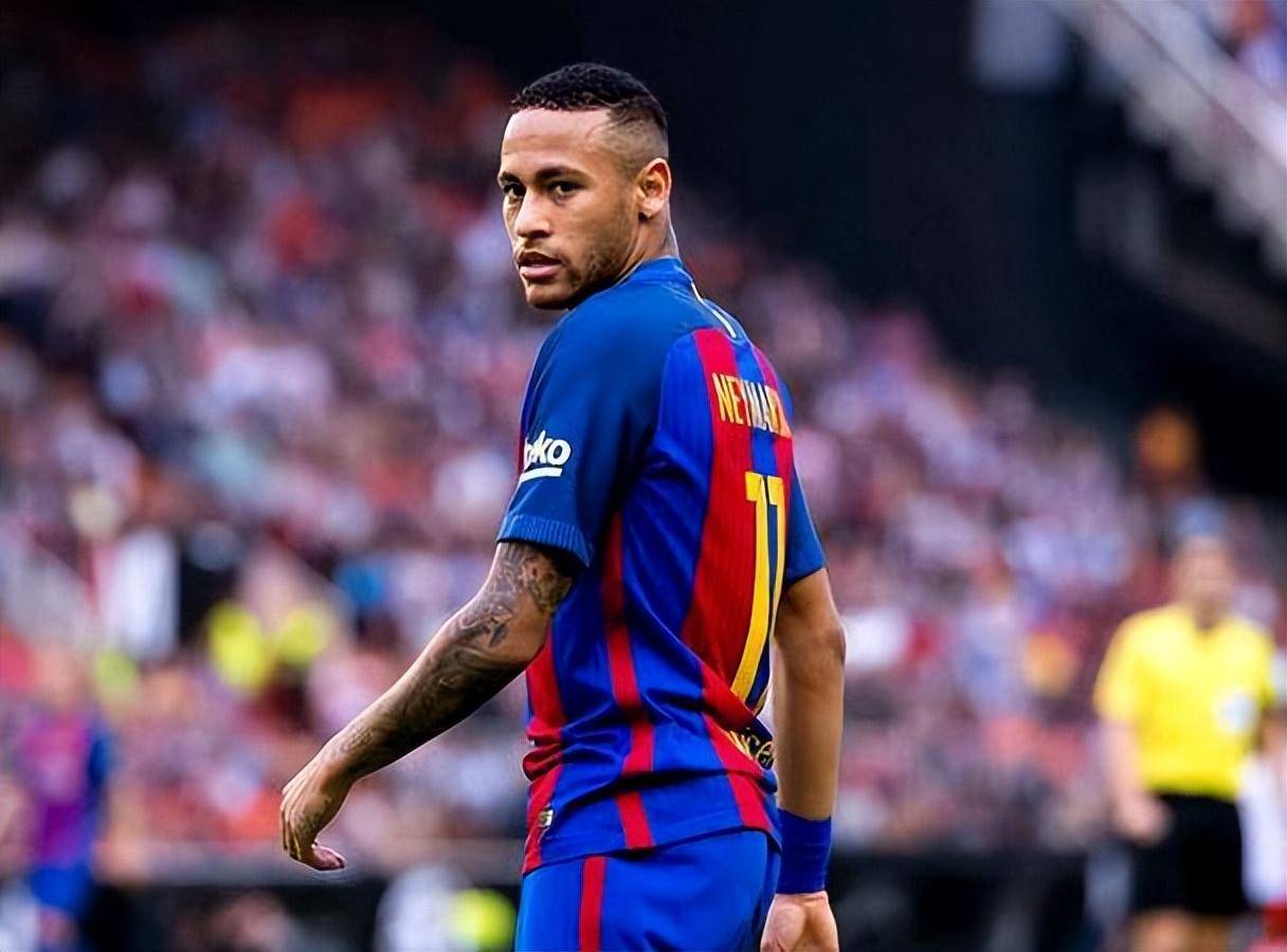 内马尔在切尔西比赛中回归赛场,大胜引发热议!乐鱼体育