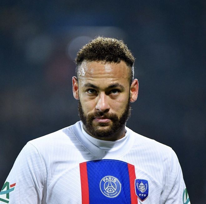 内马尔在切尔西比赛中回归赛场,大胜引发热议!乐鱼体育