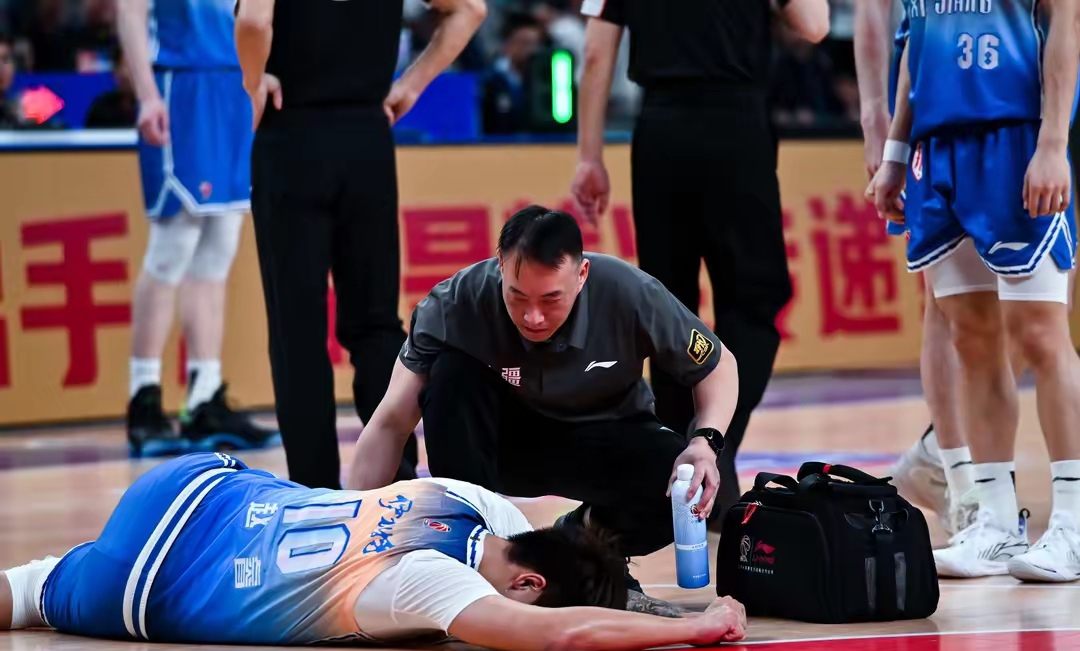 CBA季后赛赛程吃紧,武汉三镇国际比赛日扳平良机,气氛紧张,心理建设被强调的简单介绍leyu sports