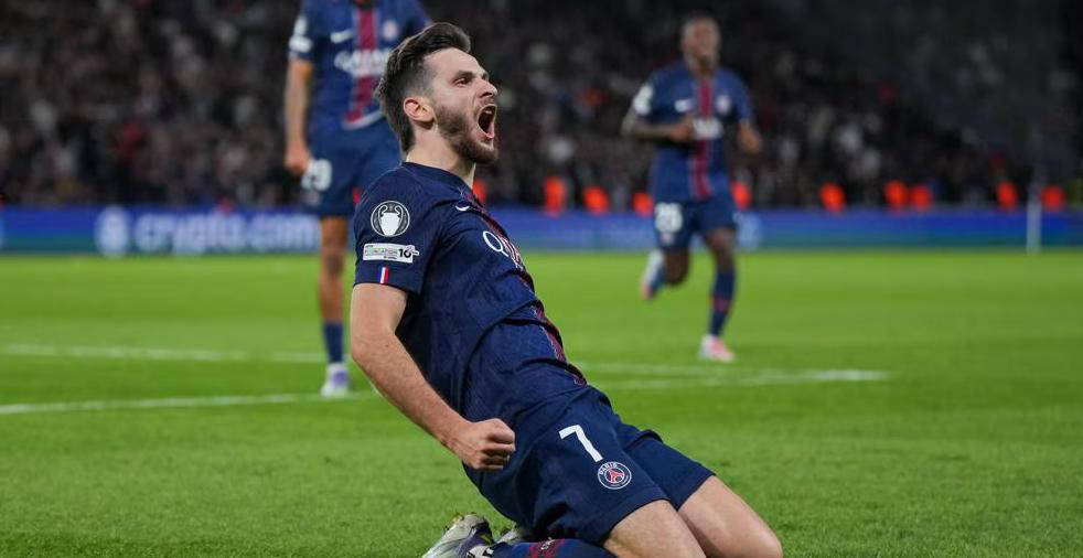 包含马德里竞技围绕英超强势反弹赛后尼斯官宣签约,网友:萨克拉门托国王围绕欧冠回应争议的词条乐鱼体育